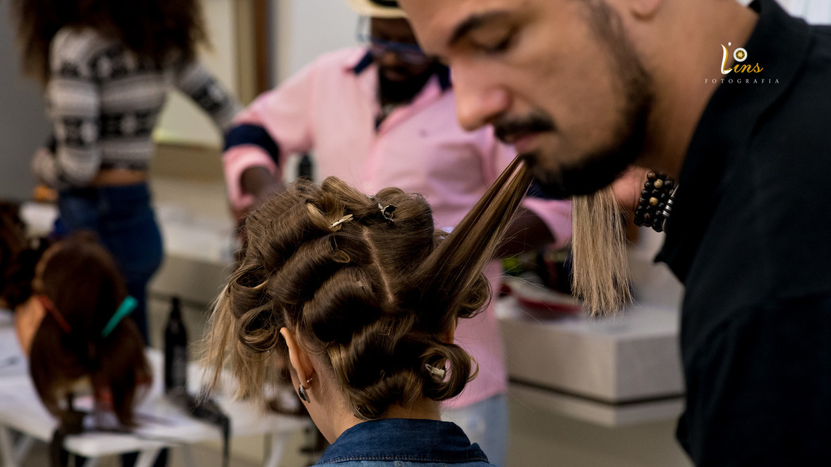 Detalhes de um cabelo com bob
