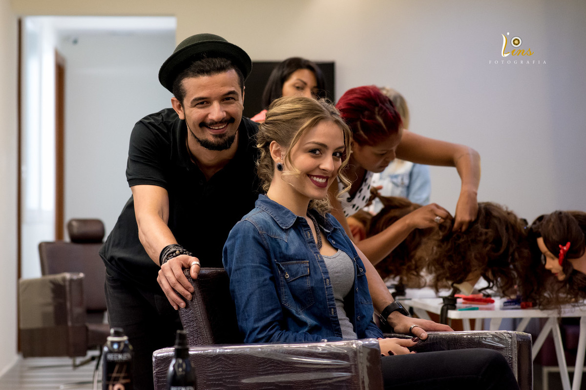 penteado de hairstylist Wagner Macedo torções