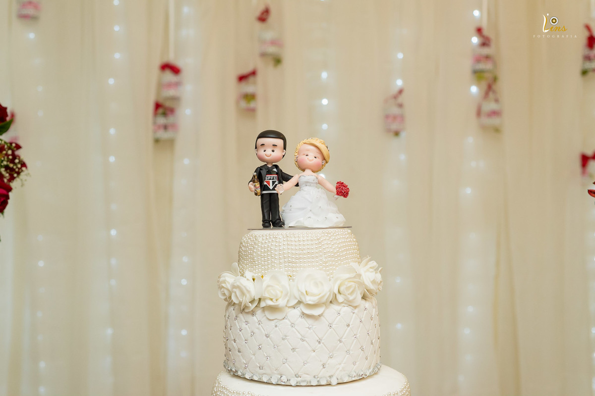 decoração vermelha para casamento buffet Maresa