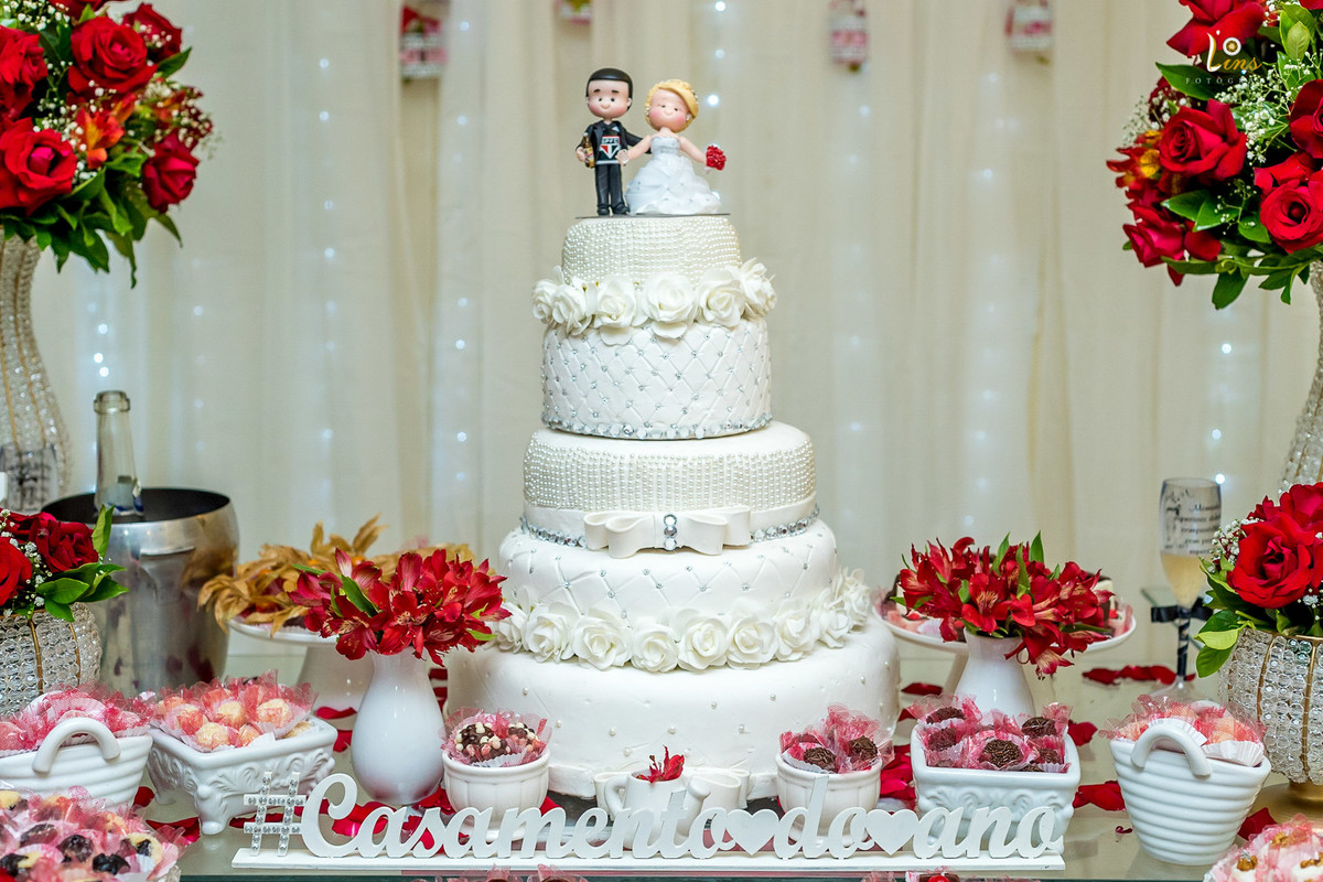 decoração vermelha para casamento buffet Maresa