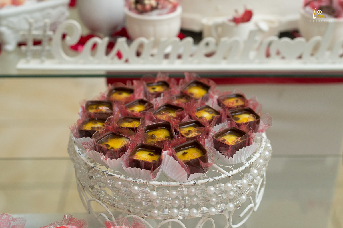 decoração vermelha para casamento buffet Maresa