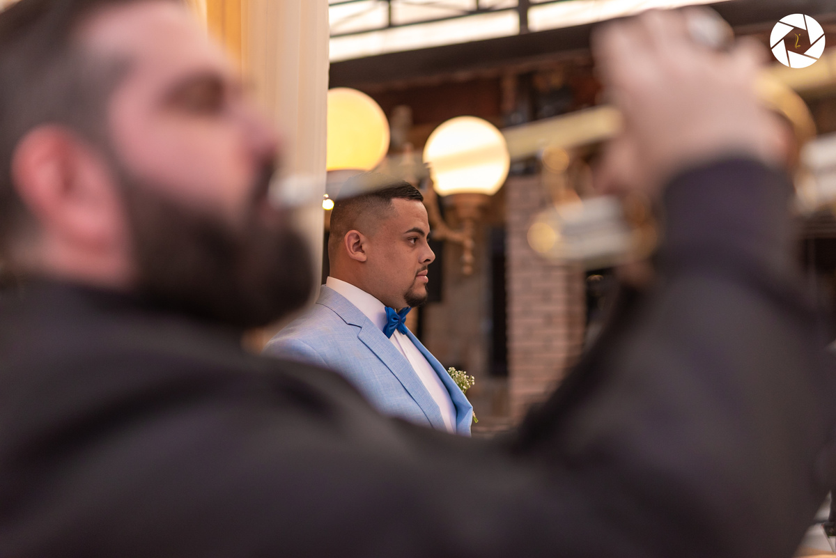 Casamento_Fotografo de Casamento_Cinegrafista de Casamento_ Espaço_Recanto Miami_Local Lindo_Cerimonia de Casamento_Guarulhos_Lagoa Azul_Decoração_Fotos Jornalisticas_Lustres_casal_balada_dança_noivinha_Foto_noivo_ filmagem de casamento_drone_cine