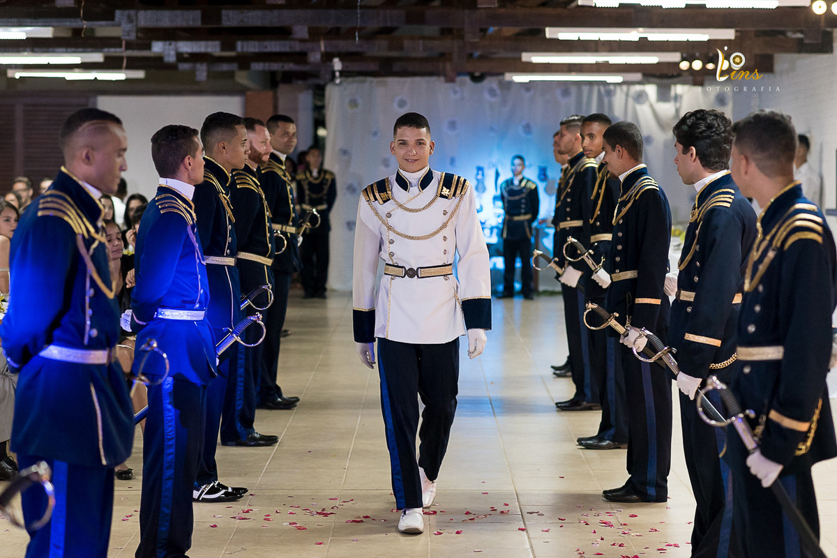 principe de 15 anos entrando