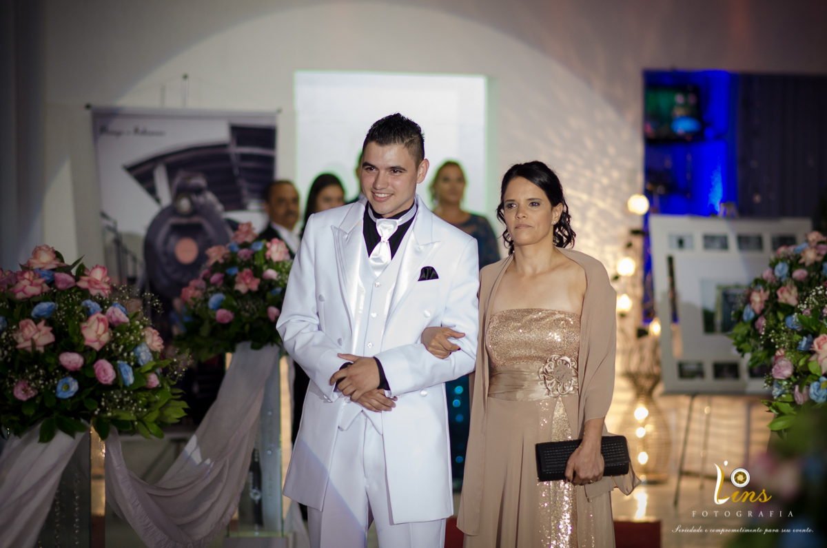 Tiago-e-Fabiana-Linsfotografia-Guarulhos-Fotografro-Casamento-São-Paulo-