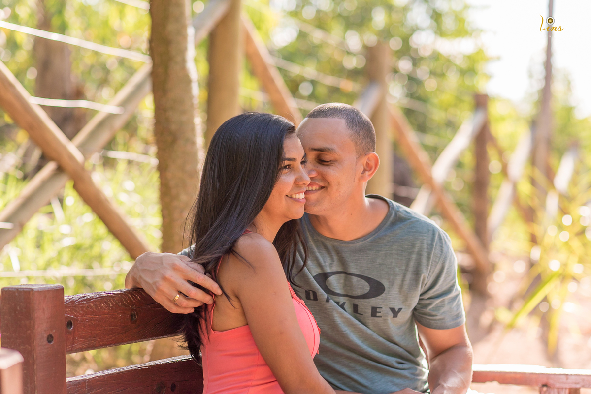 ensaio em Guararema, ensaio de casal a luz do dia, fotografo de guarulhos 