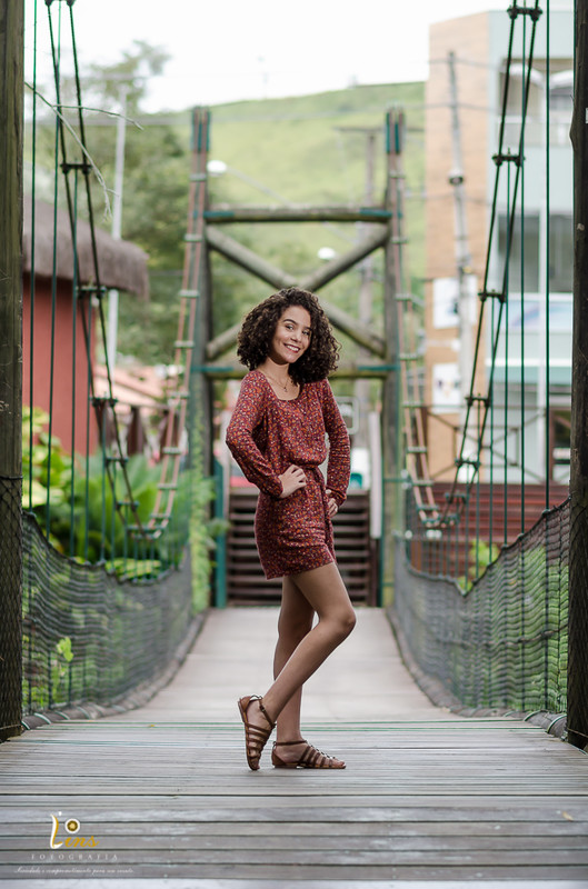 debutante na ponte em guararema