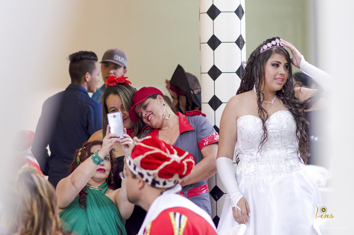 fotos de convidados em festa de debutante