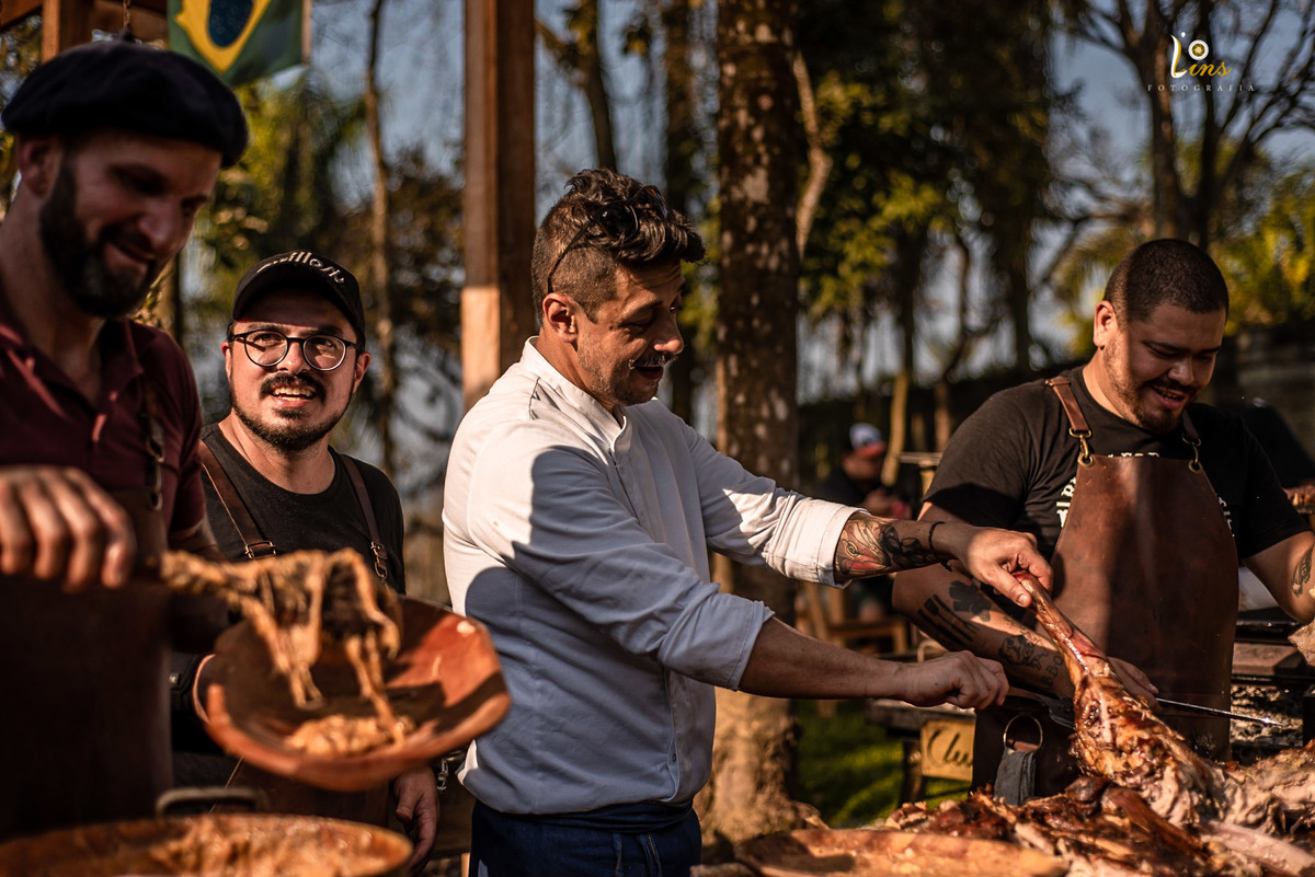 Espaço Sausalito -  Clube Carvão churrasco gaucho parrilha argentina  corte Nobre de Churrasco