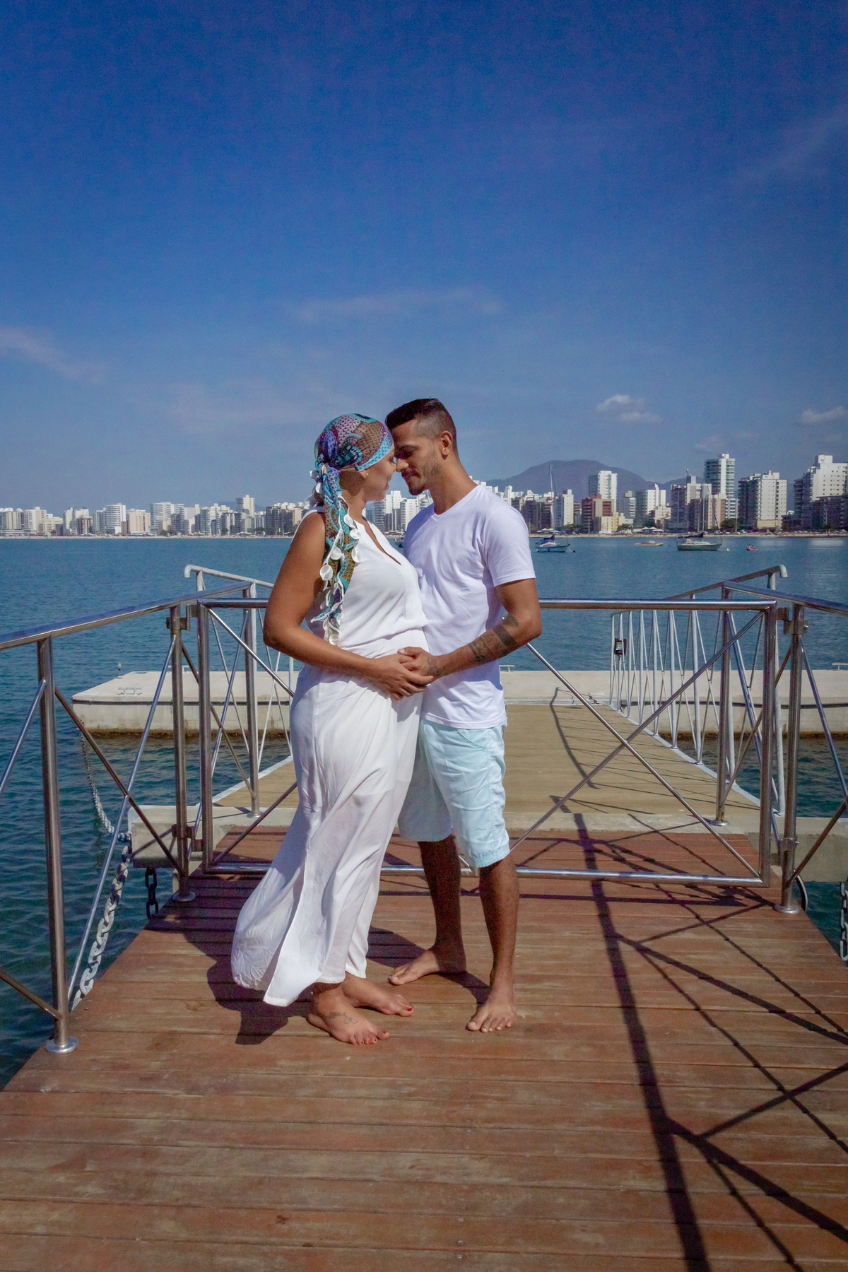 Adriana e Gabriel à espera de Benjamim por Cristiane Libardi em Guarapari/ES