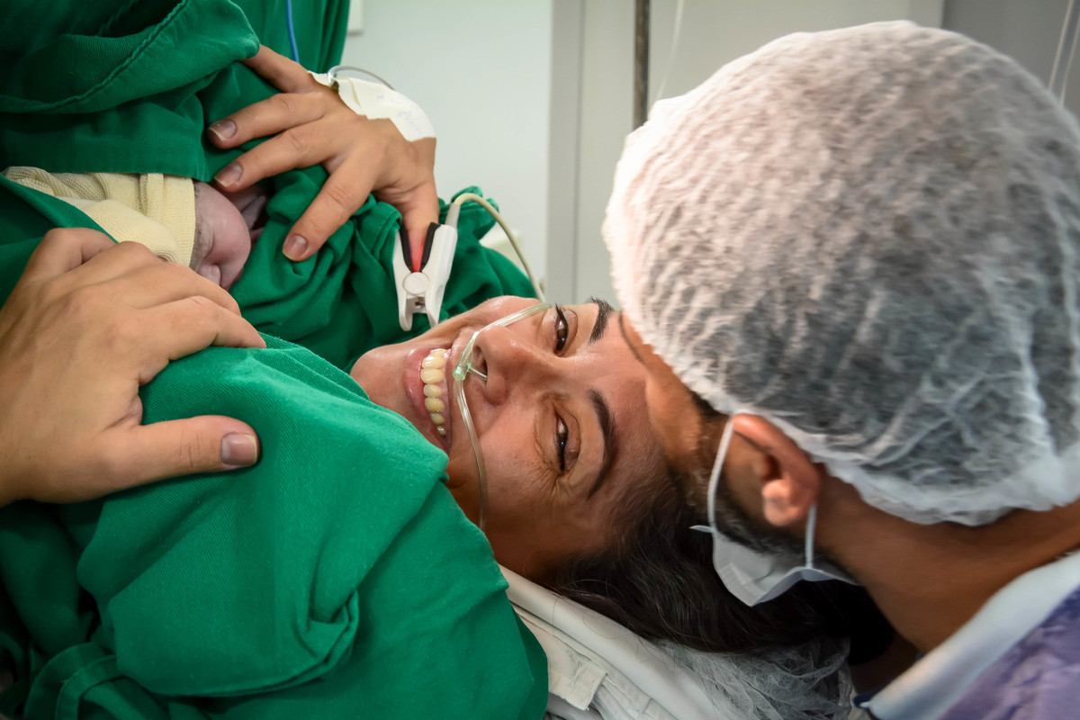 mãe_de_gemelar_parto