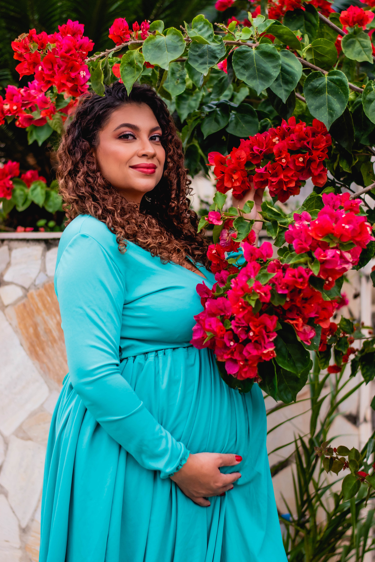 ensaio de gravida com flores 