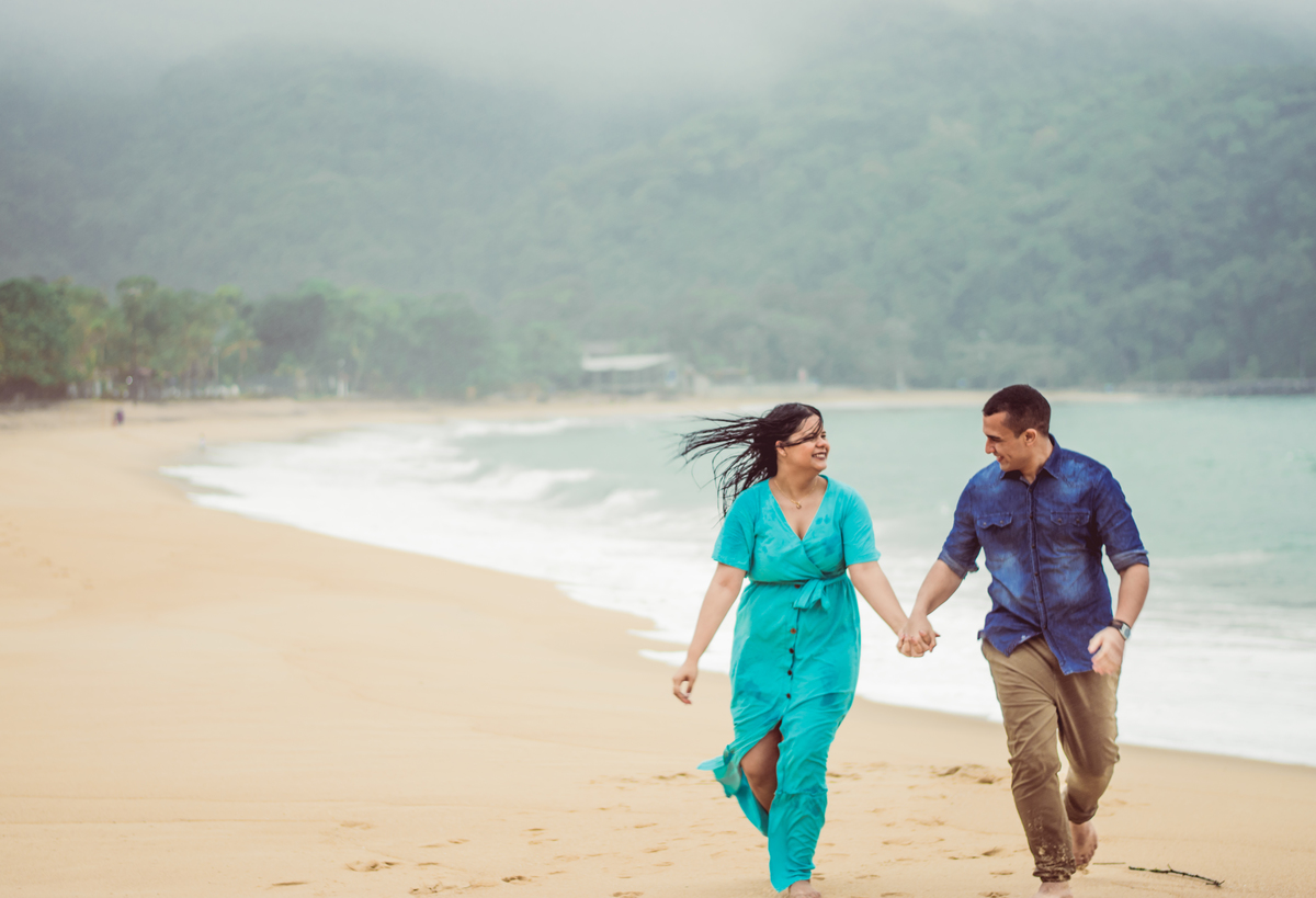 ensaio de casal na praia