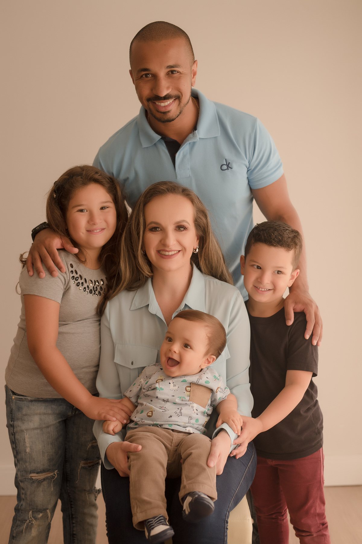 foto de bebe em caxias do sul fotografa morgana perini familia completa