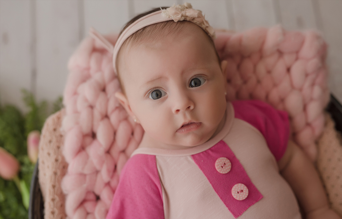 foto e bebe em caxias do sul fotografa morgana perini bebe vestida de rosa