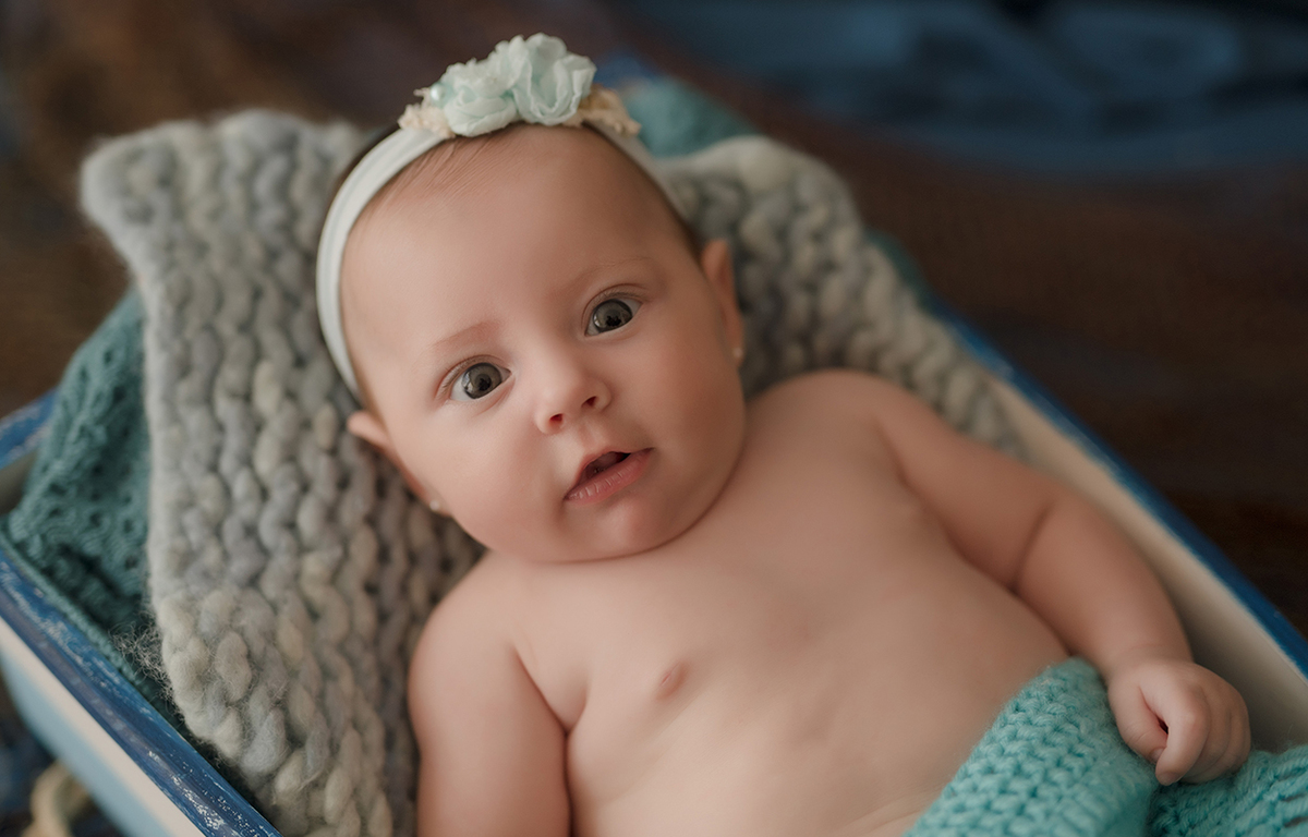 foto e bebe em caxias do sul fotografa morgana perini bebe vestida de azul