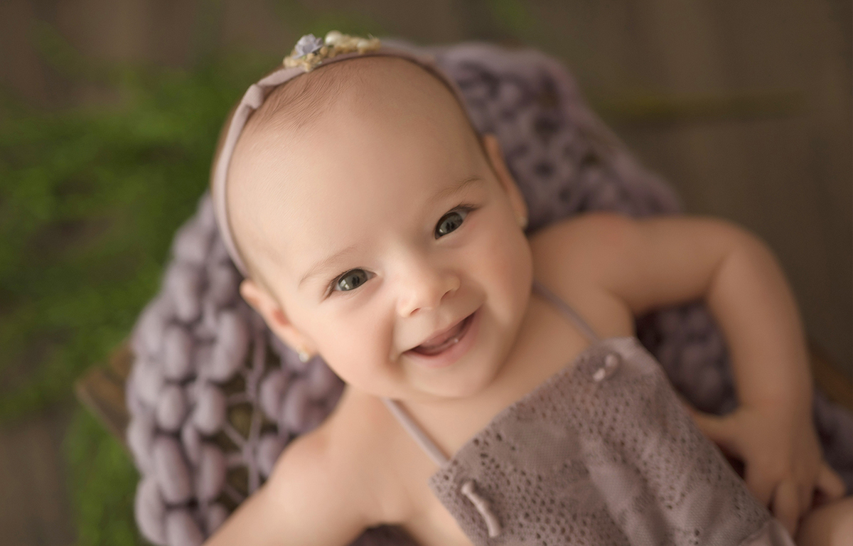 foto de bebe em caxias do sul fotografa morgana perini bebe sorrindo