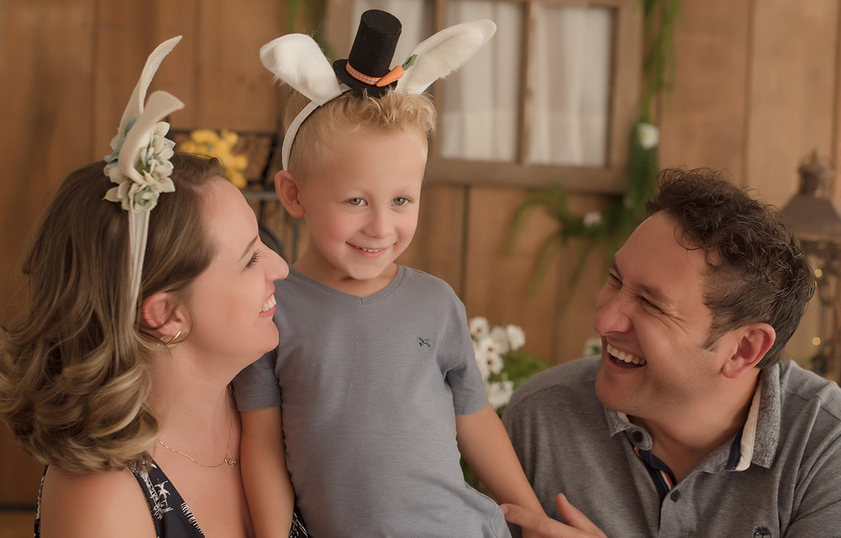 foto de criança em caxias do sul fotografa morgana perini familia feliz