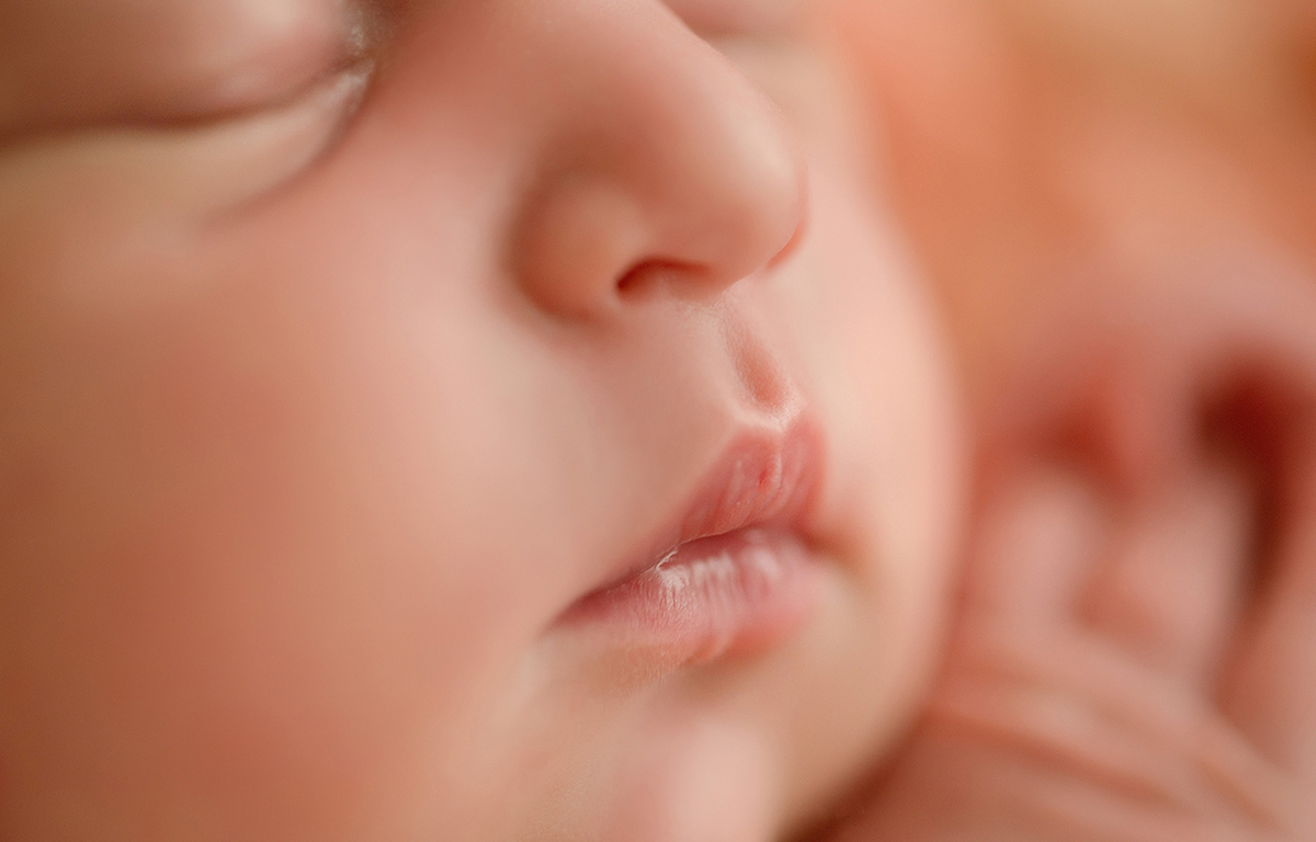 Foto de recem nascido em caxias do sul fotografa morgana perini foto de labios