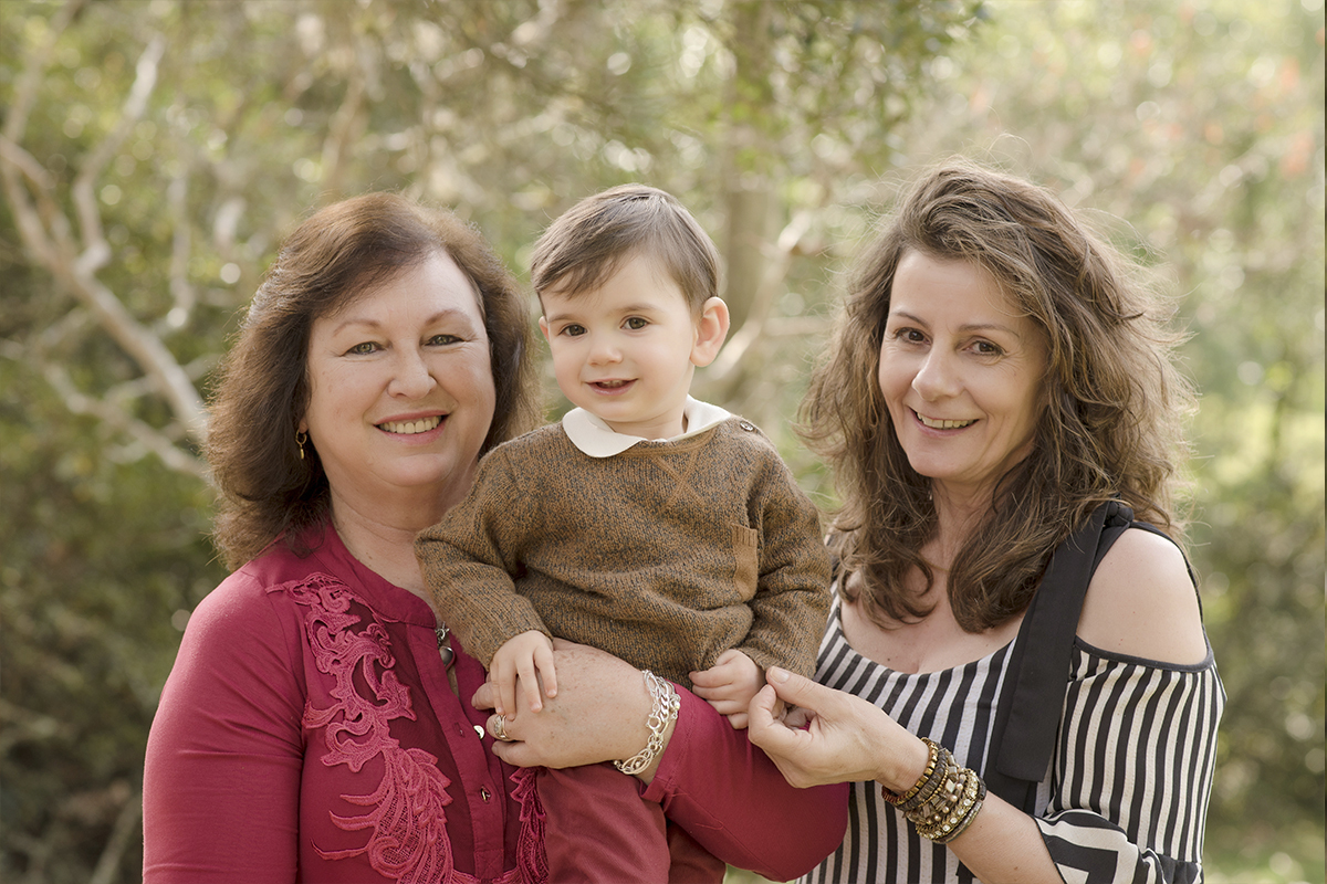 foto de criança em caxias do sul fotografa morgana perini avós com o neto