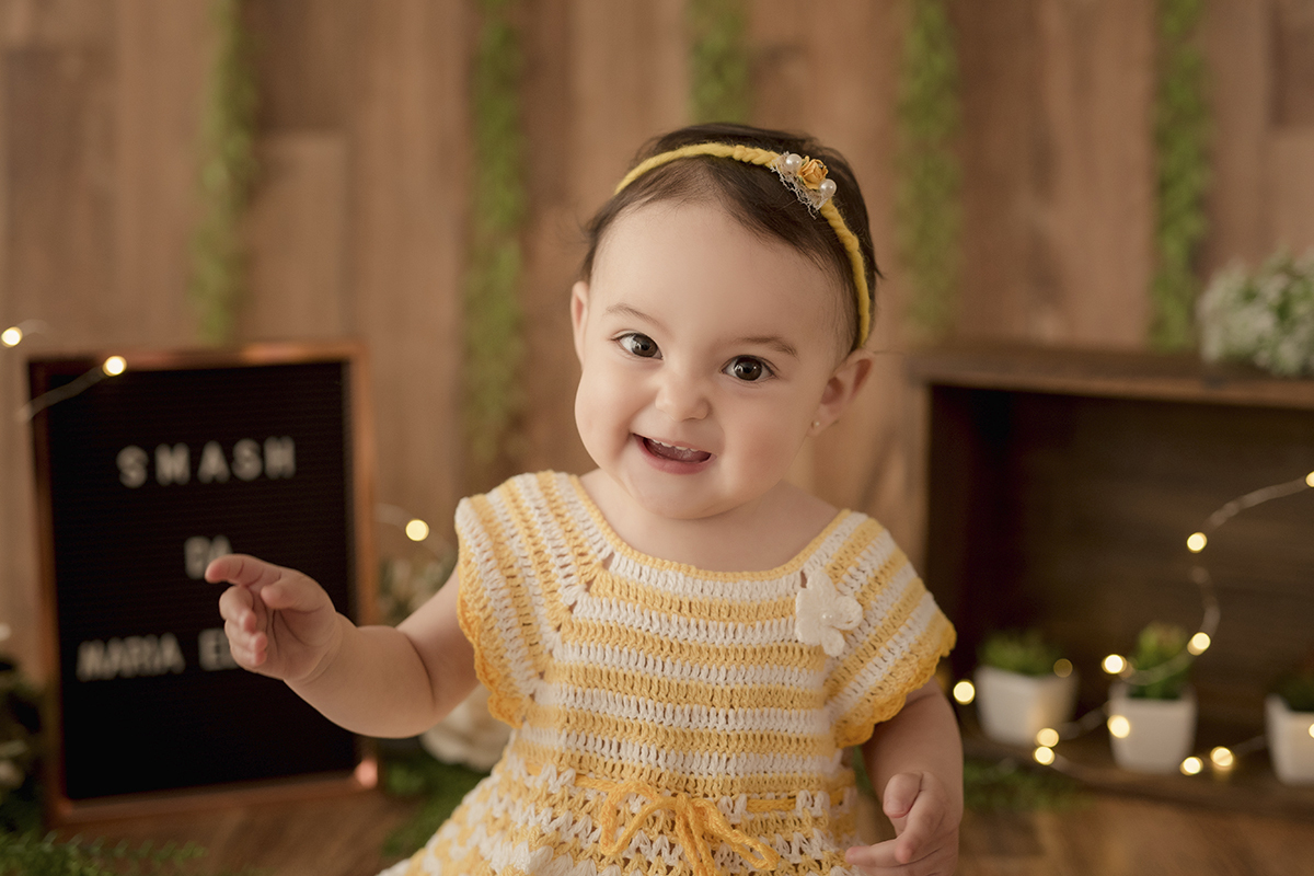 foto de bebe em caxias do sul fotografa morgana perini vestido de croche amarelo