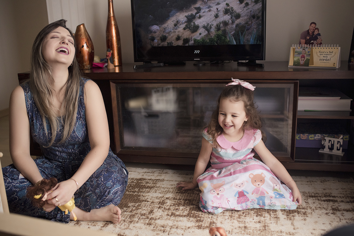 foto de bebe em caxias do sul fotografa morgana perini meninas no tapete