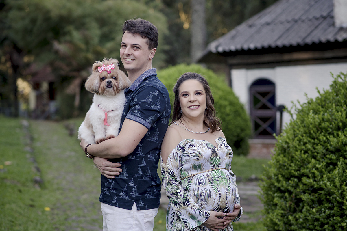 Foto de gestante em caxias do sul fotografa morgana perini casal com cusco