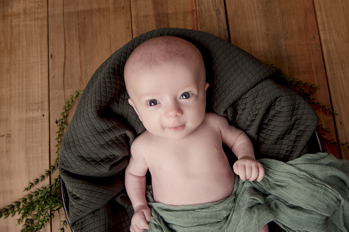 Foto de bebe em caxias do sul fotografa morgana perini nene sorrindo