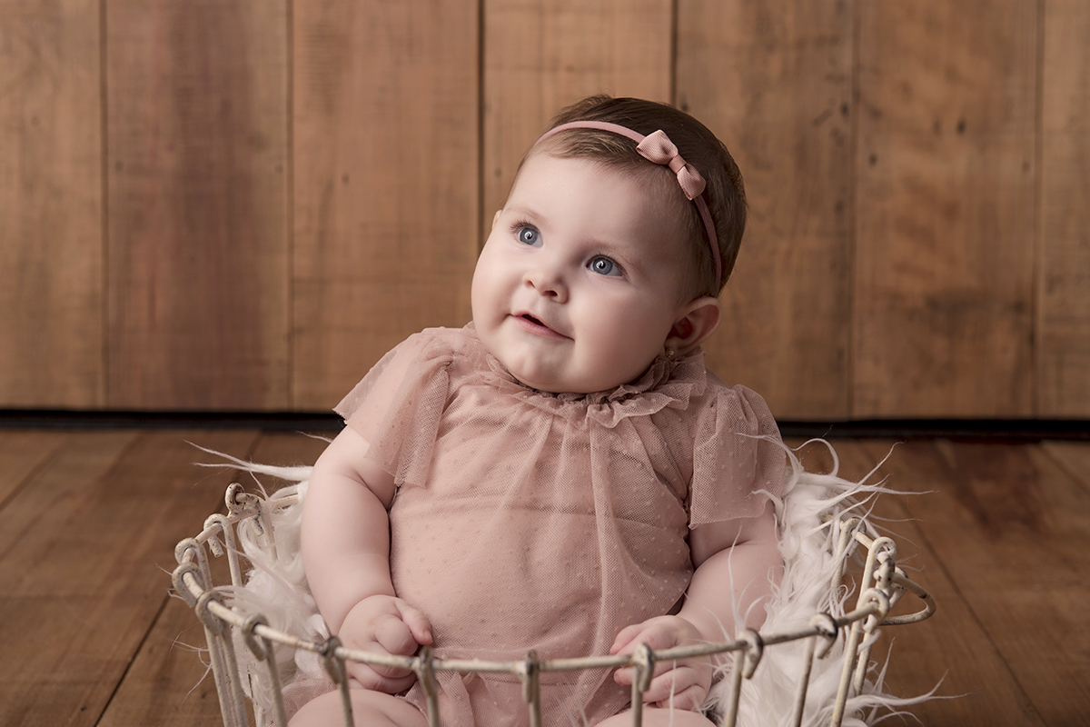 Foto de bebe em caxias do sul fotografa morgana perini cesta de arame 