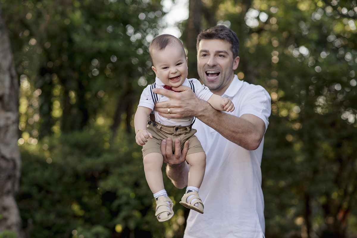 Foto de bebe em caxias do sul fotografa morgana perini pai branco verde