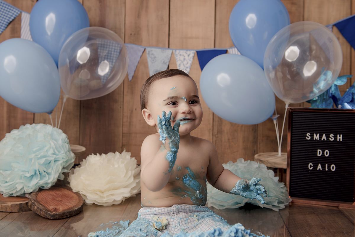 Foto de smash em caxias do sul fotografa morgana perini bebe mao azul bolo
