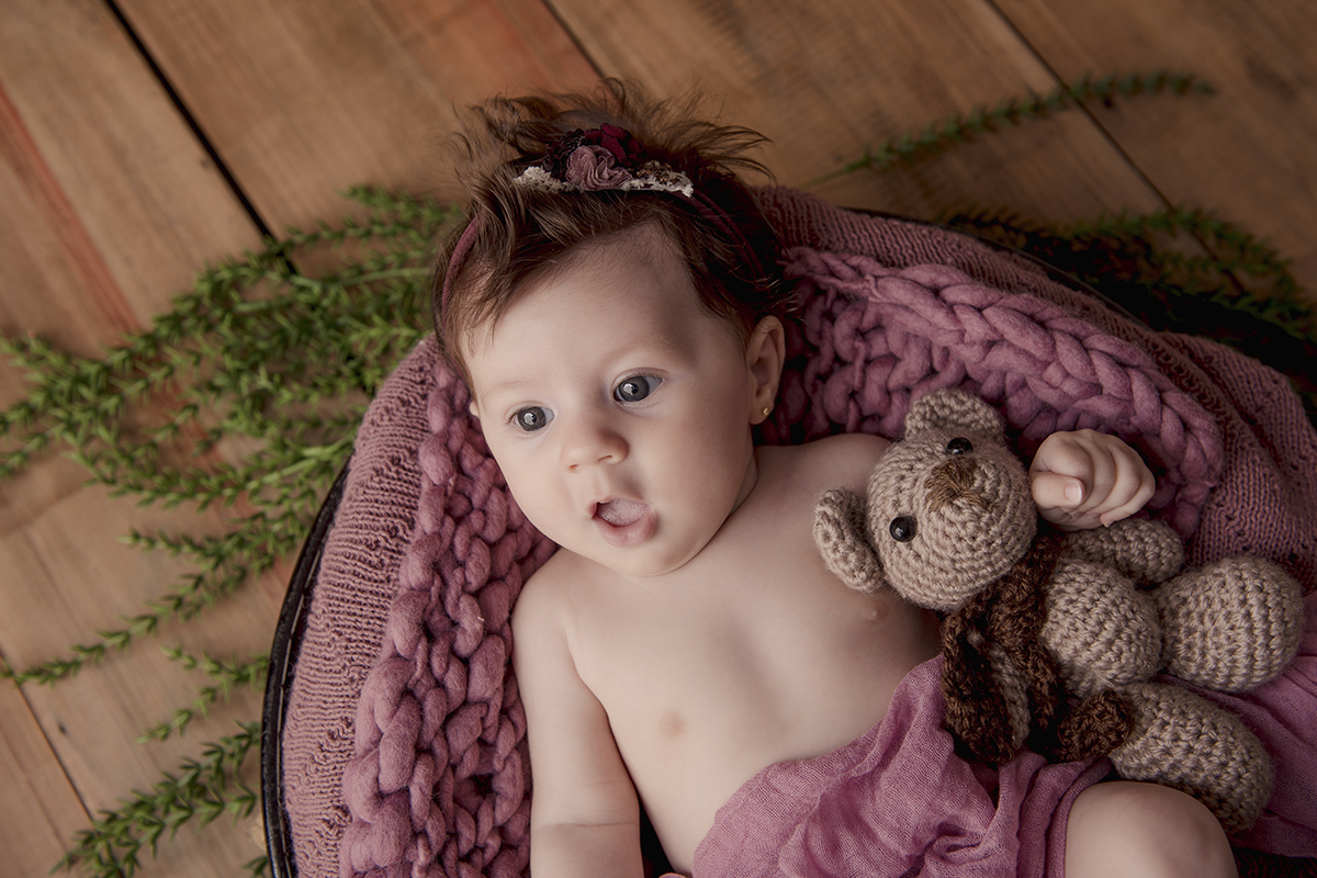 Foto de bebe em caxias do sul fotografa morgana perini bebe mantas rochas