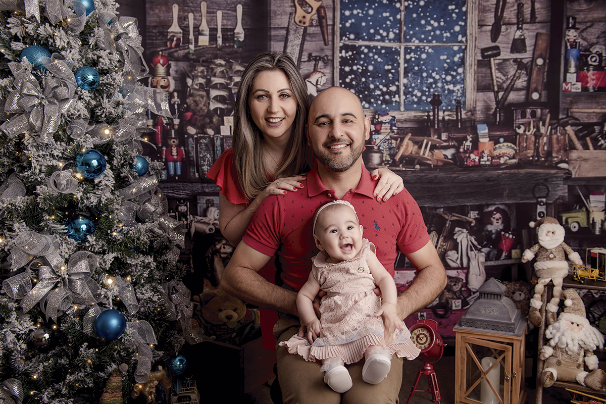 Foto de bebe em caxias do sul fotografa morgana perini pais vermelho menina rosa