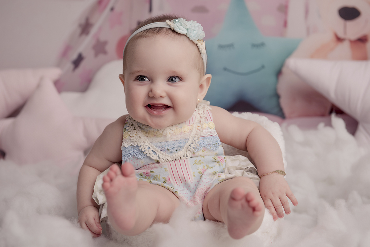 Foto de bebe em caxias do sul fotografa morgana perini bebe linda sorrindo