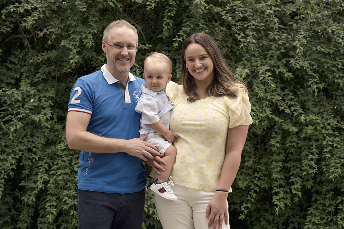 Foto de bebe em caxias do sul fotografa morgana perini pais com bebe arvores