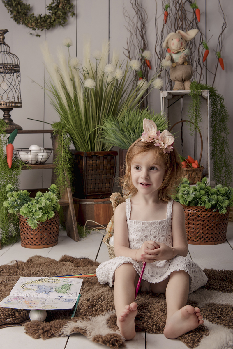 Foto criança em caxias do sul fotografa morgana perini menina ruiva orelhas de coelho