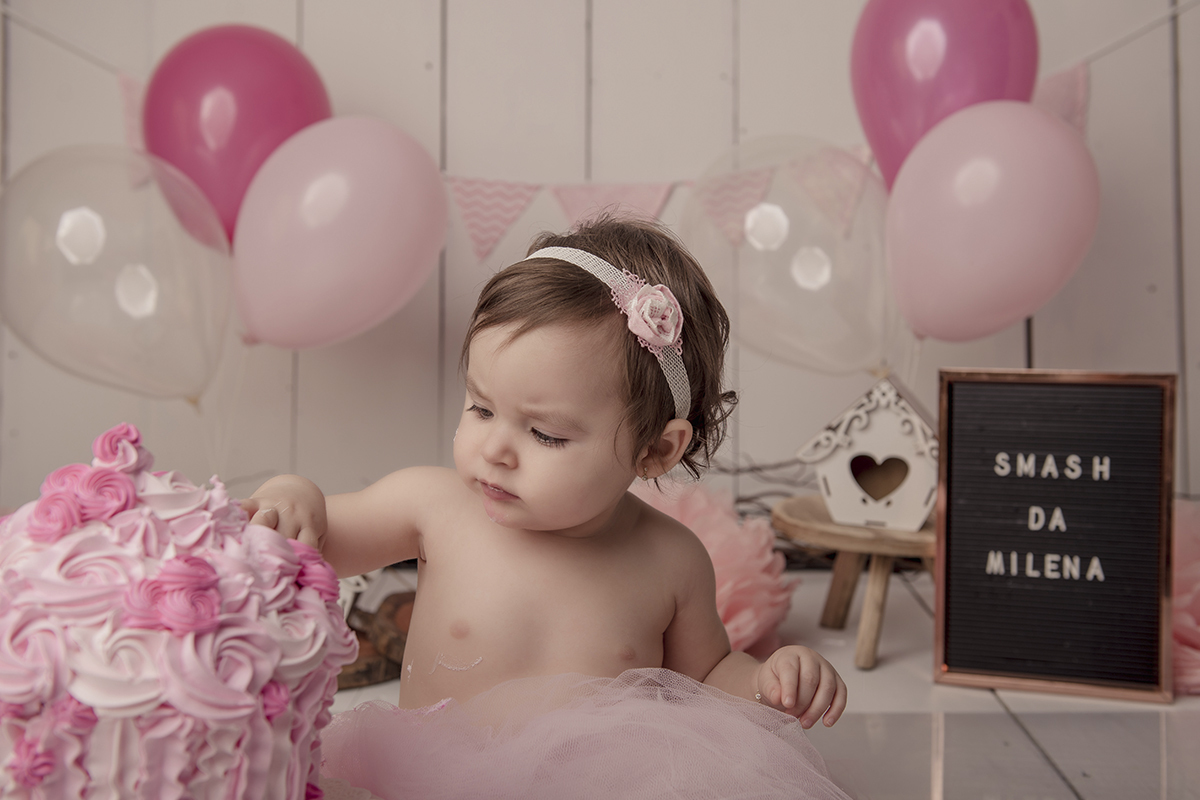 Foto de bebe em caxias do sul fotografa morgana perini smash rosa menina