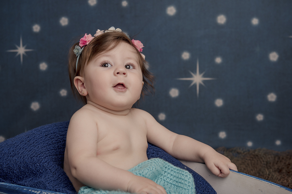 Foto de bebe em caxias do sul fotografa morgana perini sereia em barco azul