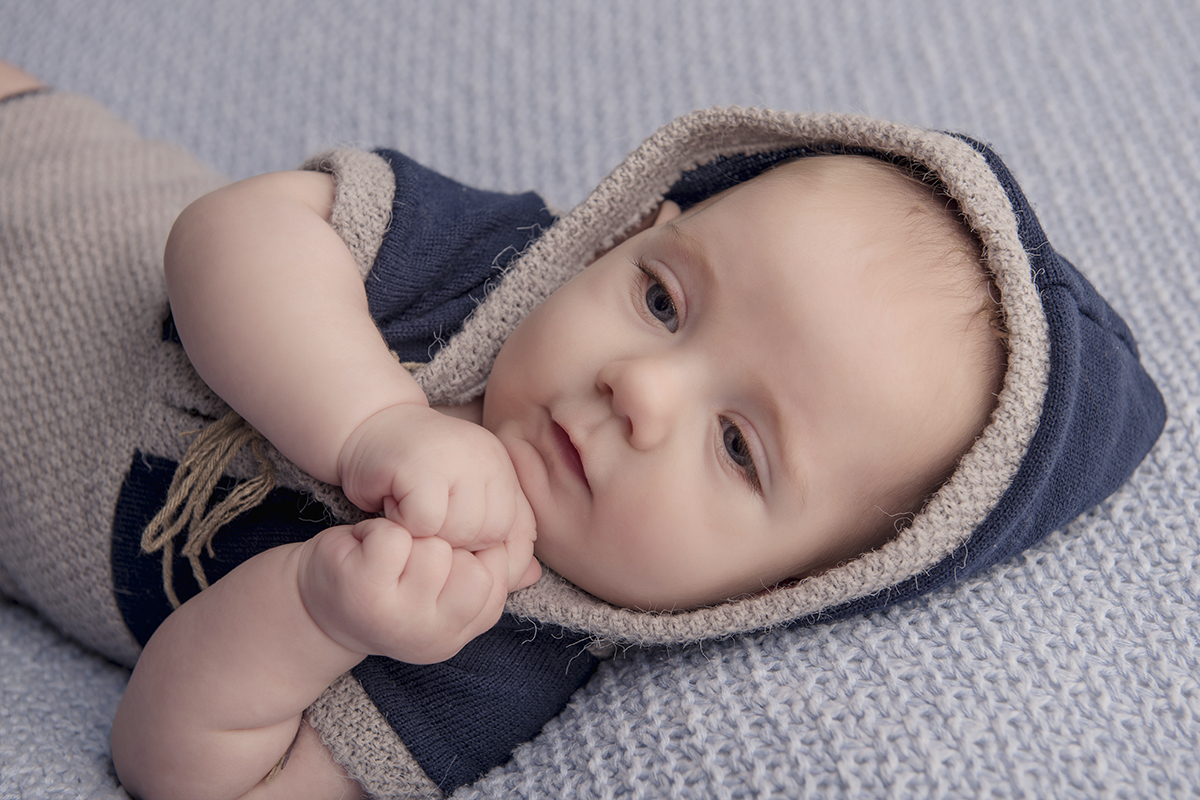Foto de bebe em caxias do sul fotografa morgana perini maoszinhas juntas 