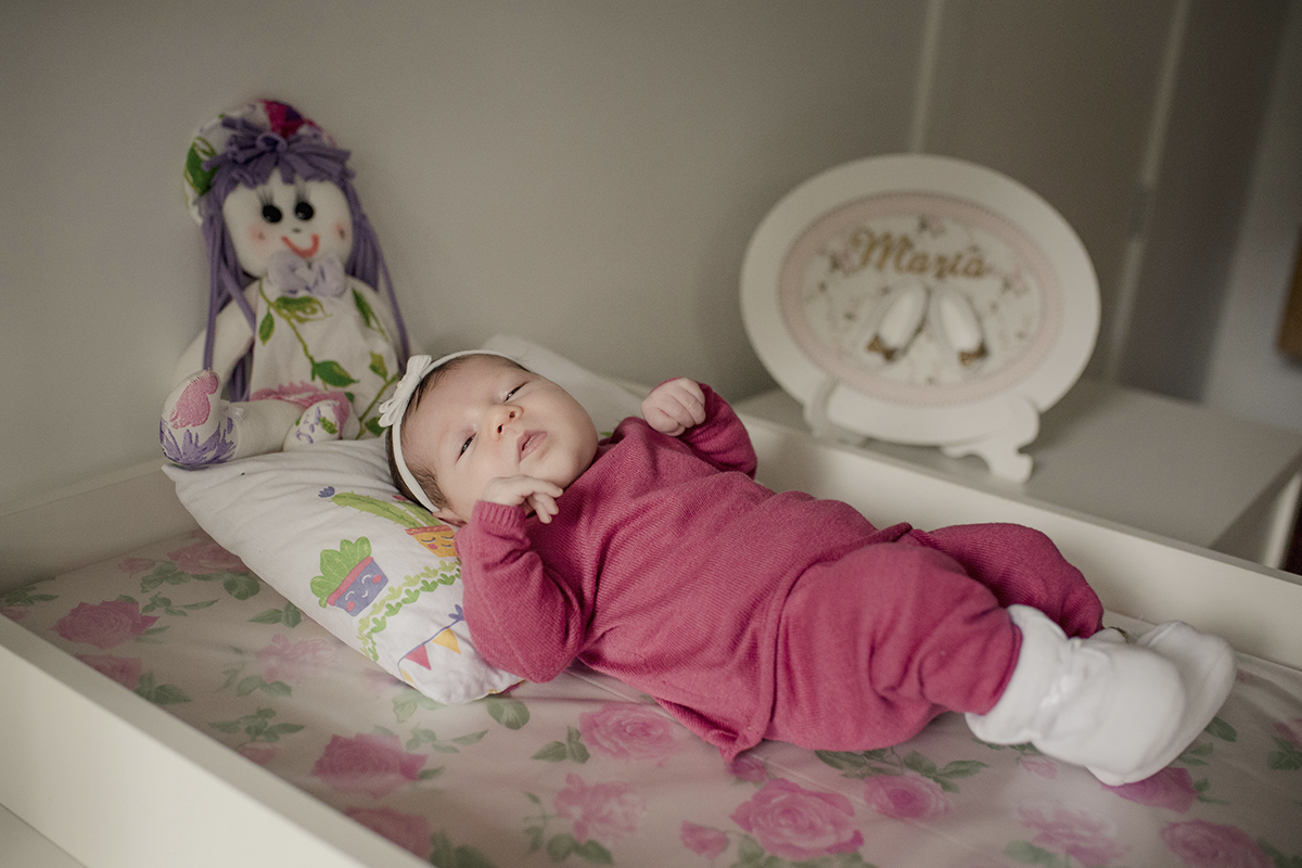 Foto de bebe em caxias do sul fotografa morgana perini deitada em caminha