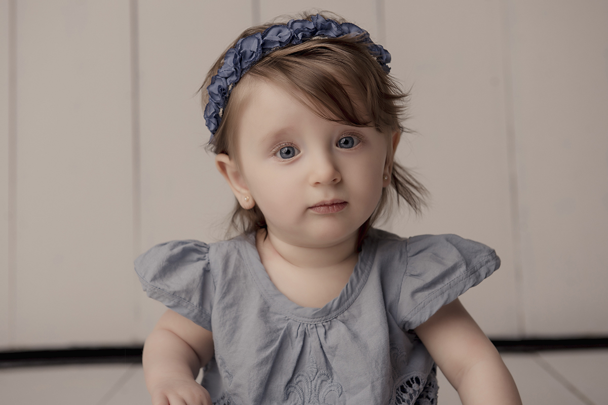 Foto de bebe em caxias do sul fotografa morgana perini bebe vestido azul velho