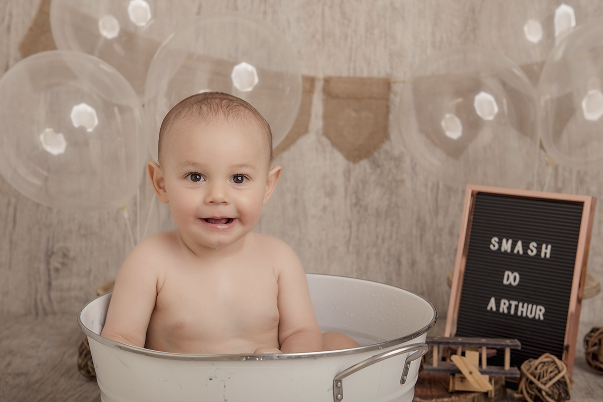 Foto de smash em caxias do sul fotografa morgana perini menino banheira agua