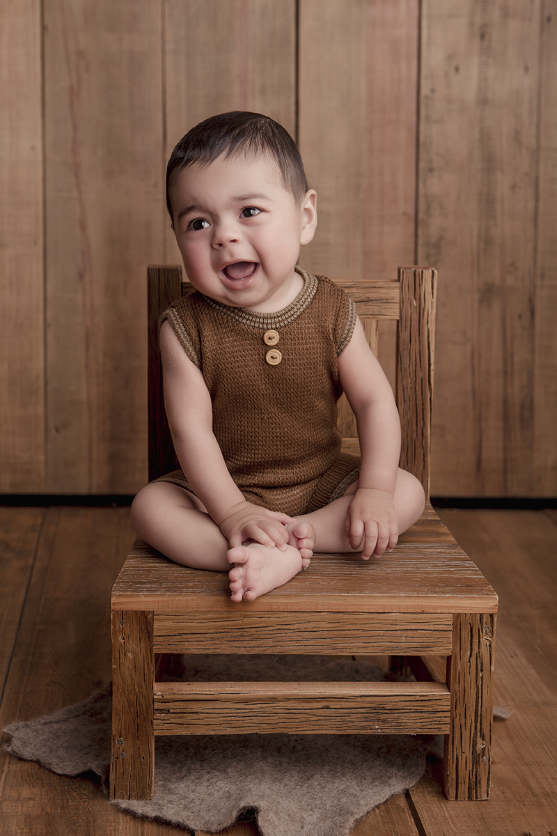 Foto de bebe em caxias do sul fotografa morgana perini menino pe e sorriso