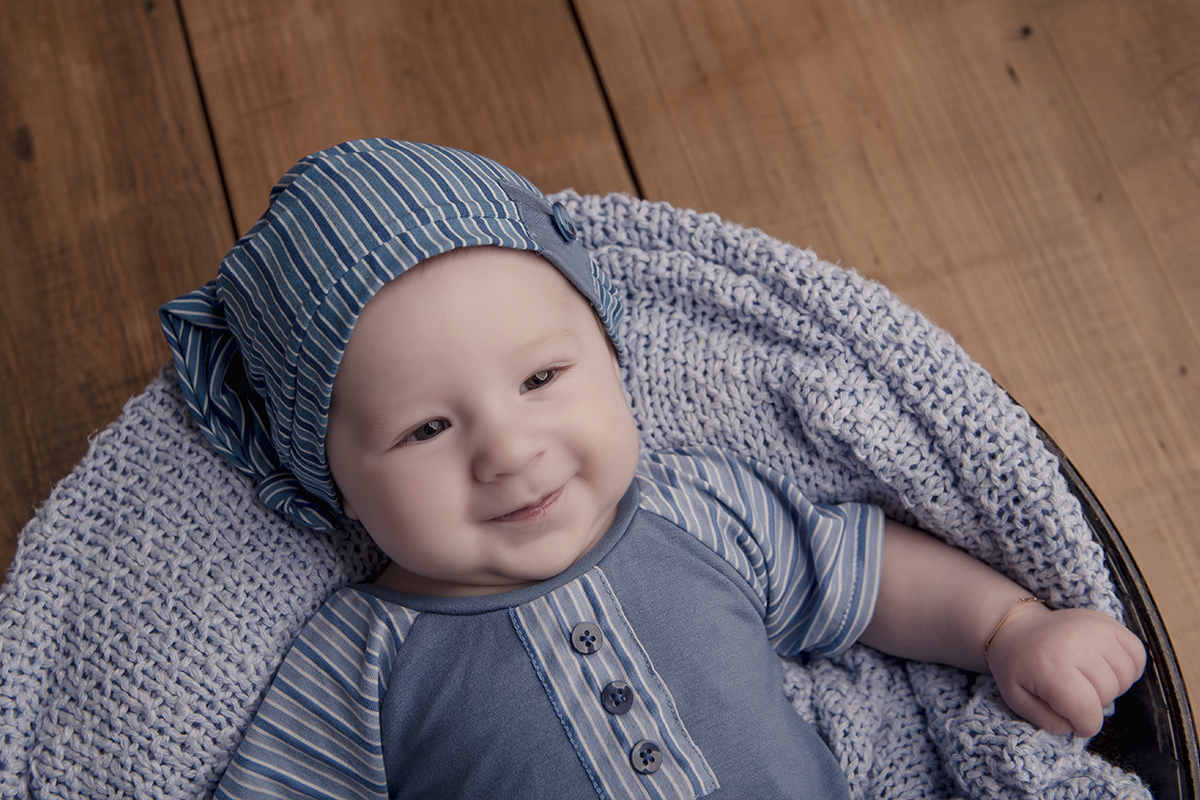Foto de bebe em caxias do sul fotografa morgana perini bebe touca azul