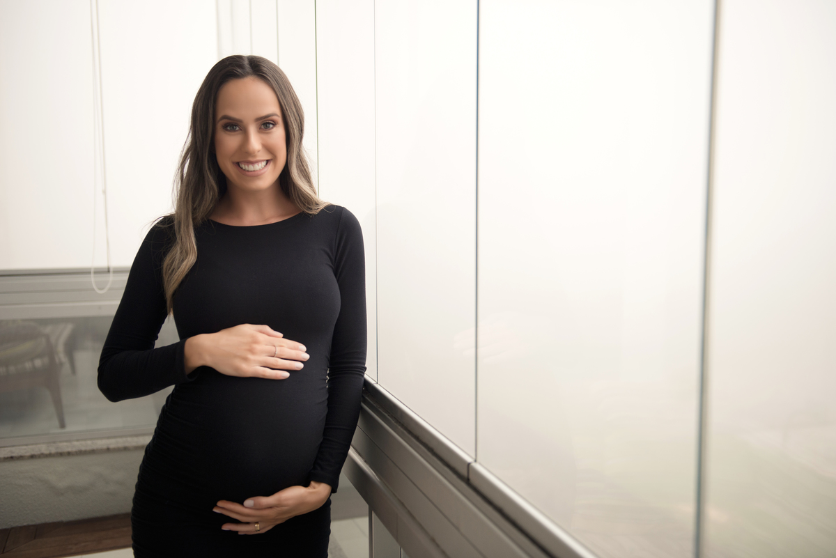 gestante vestido preto