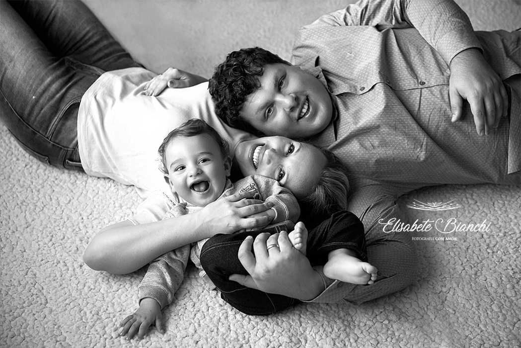 ensaio fotografia bebê 1 ano  família Caxias do Sul remake ensaio newborn