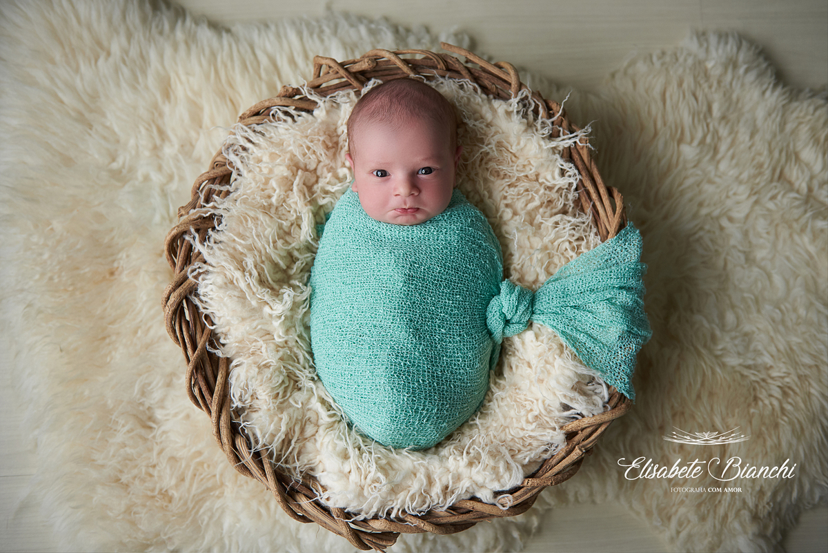 Parto natural humanizado relato mae recém-nascido fotografia newborn beicinho