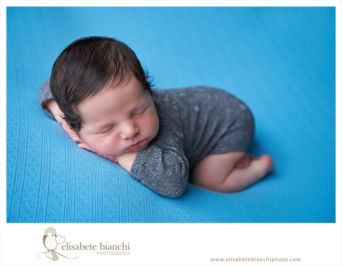 Newborn fofo ensaio fotográfico recém-nascido Caxias do Sul