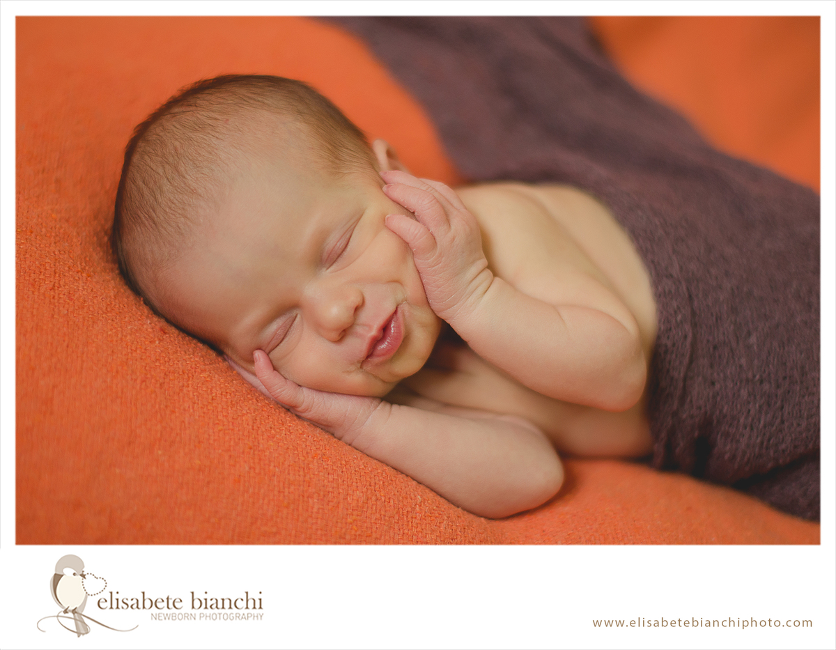 recém nascida bebê newborn Caxias do Sul beijinho