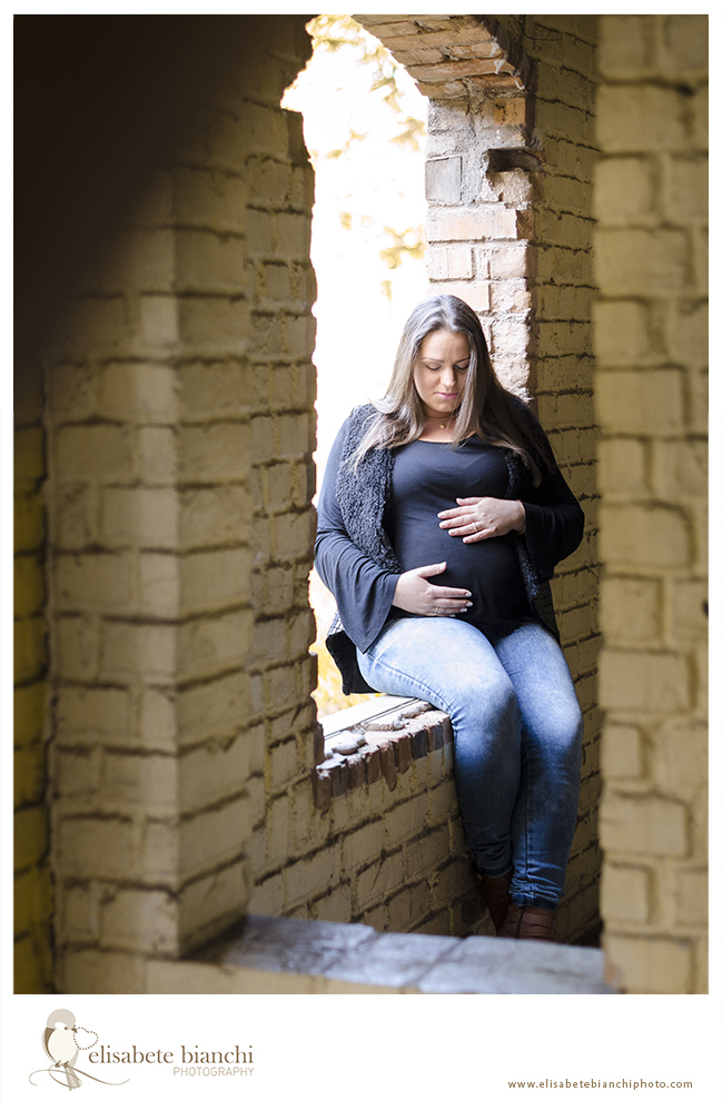 Ensaio fotográfico gestante sessão de fotos da gestação em externa Caxias do Sul