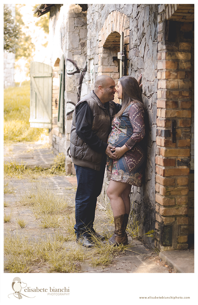 Ensaio fotográfico gestante sessão de fotos da gestação em externa Caxias do Sul